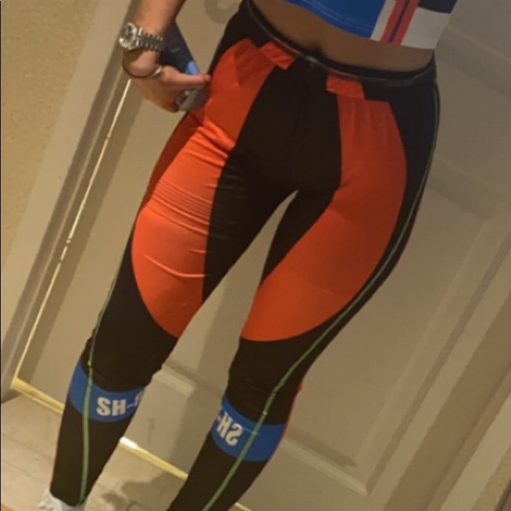 Orange and blue set
